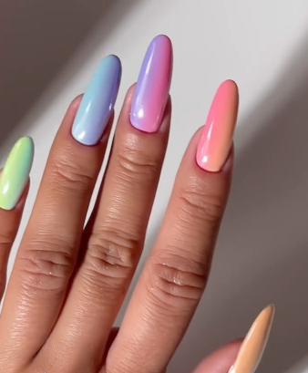 Glitter accent nails